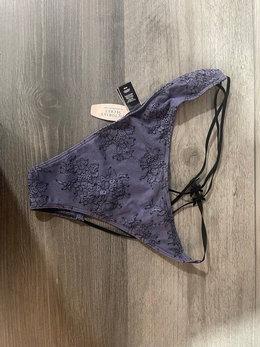 Victoria’s Secret Strappy Lace Cheeky Panty M Purple Black NWT 2015